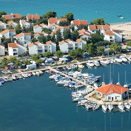 Amadria Park Apartments Σίμπενικ Εξωτερικό φωτογραφία