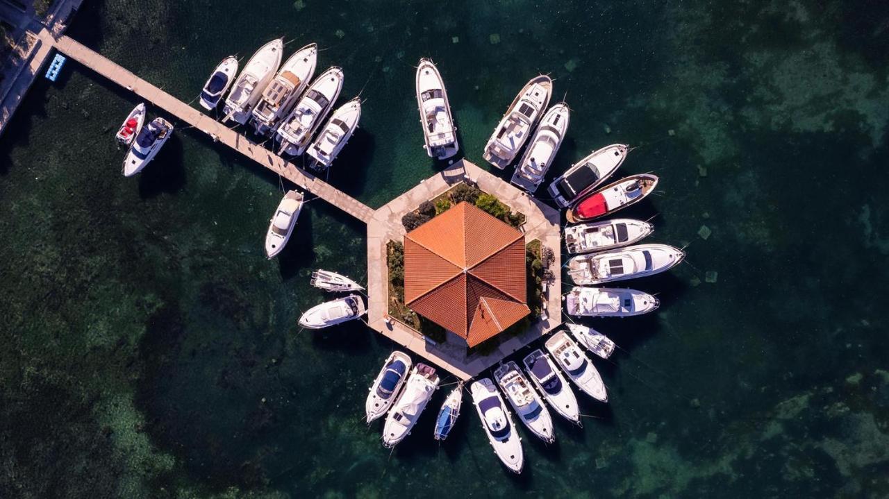 Amadria Park Apartments Σίμπενικ Εξωτερικό φωτογραφία