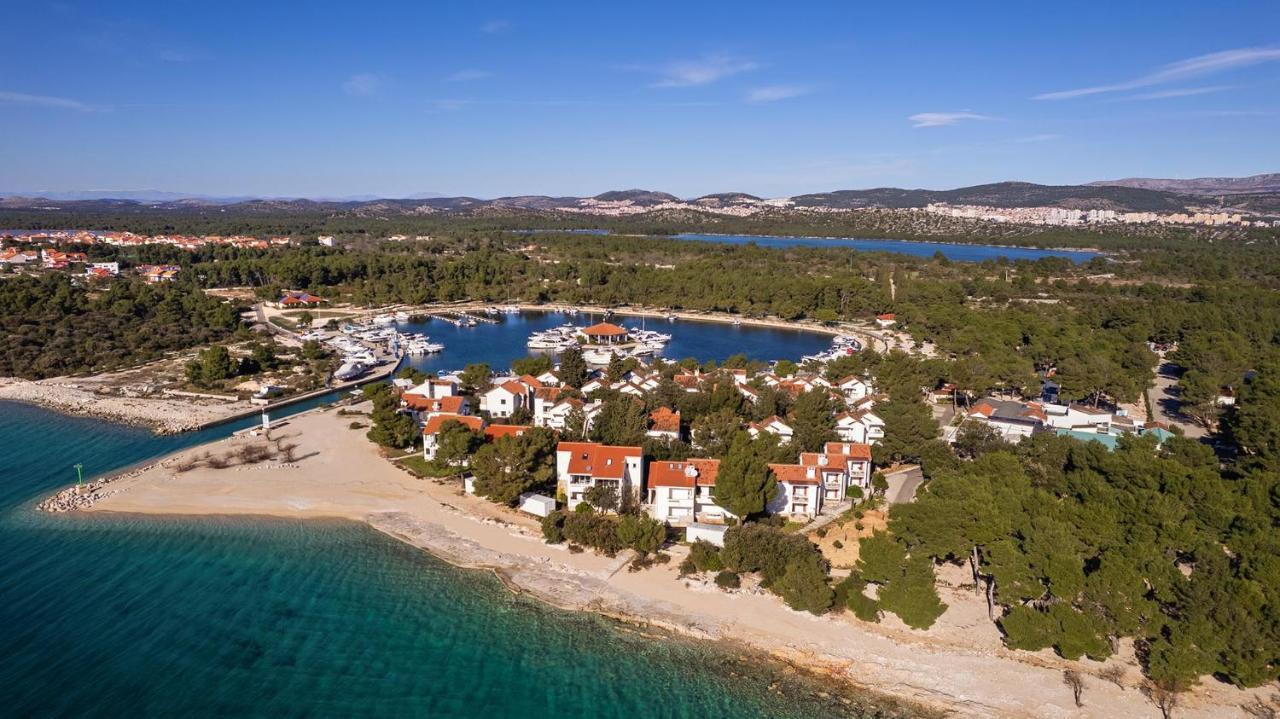 Amadria Park Apartments Σίμπενικ Εξωτερικό φωτογραφία