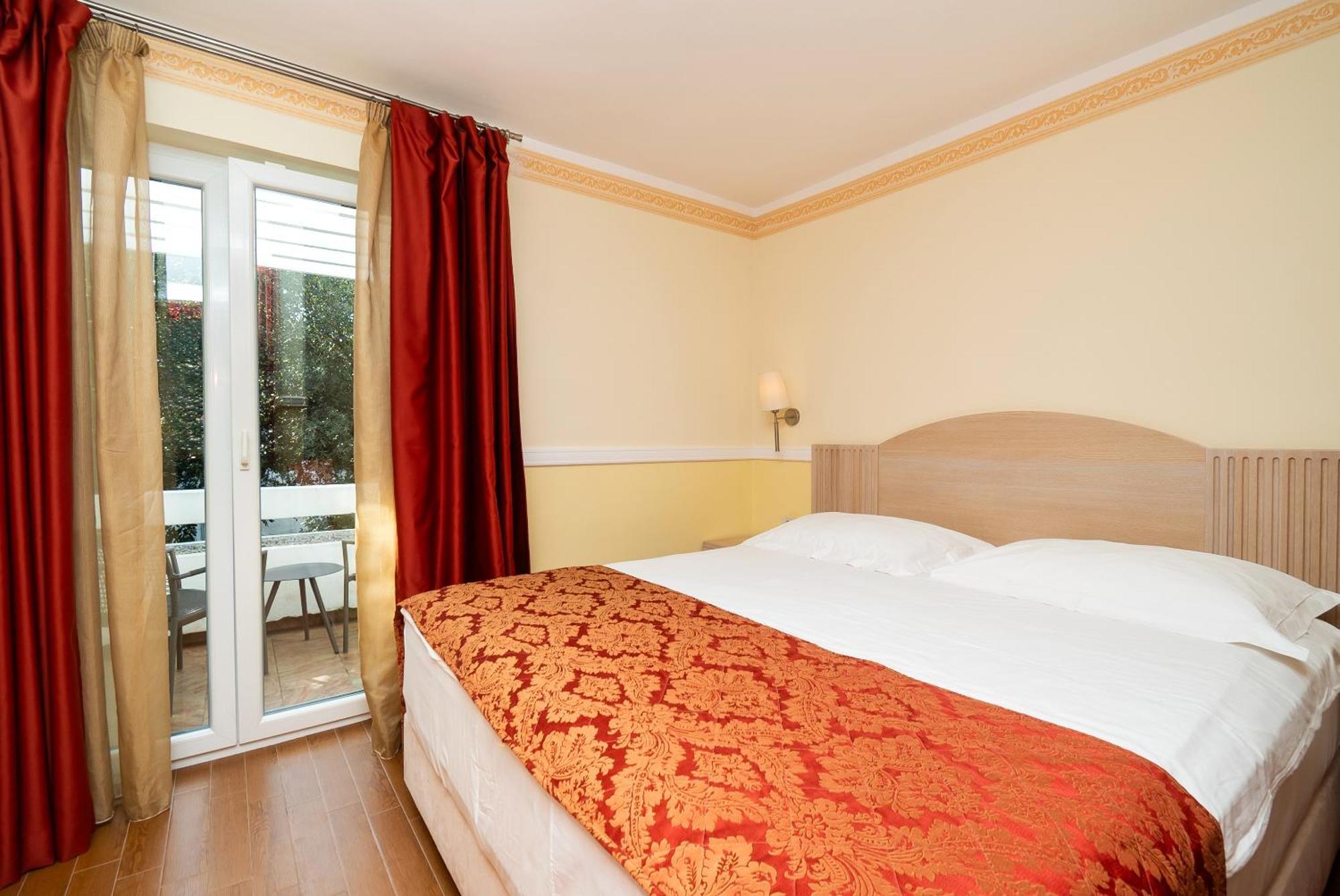 Amadria Park Apartments Σίμπενικ Εξωτερικό φωτογραφία