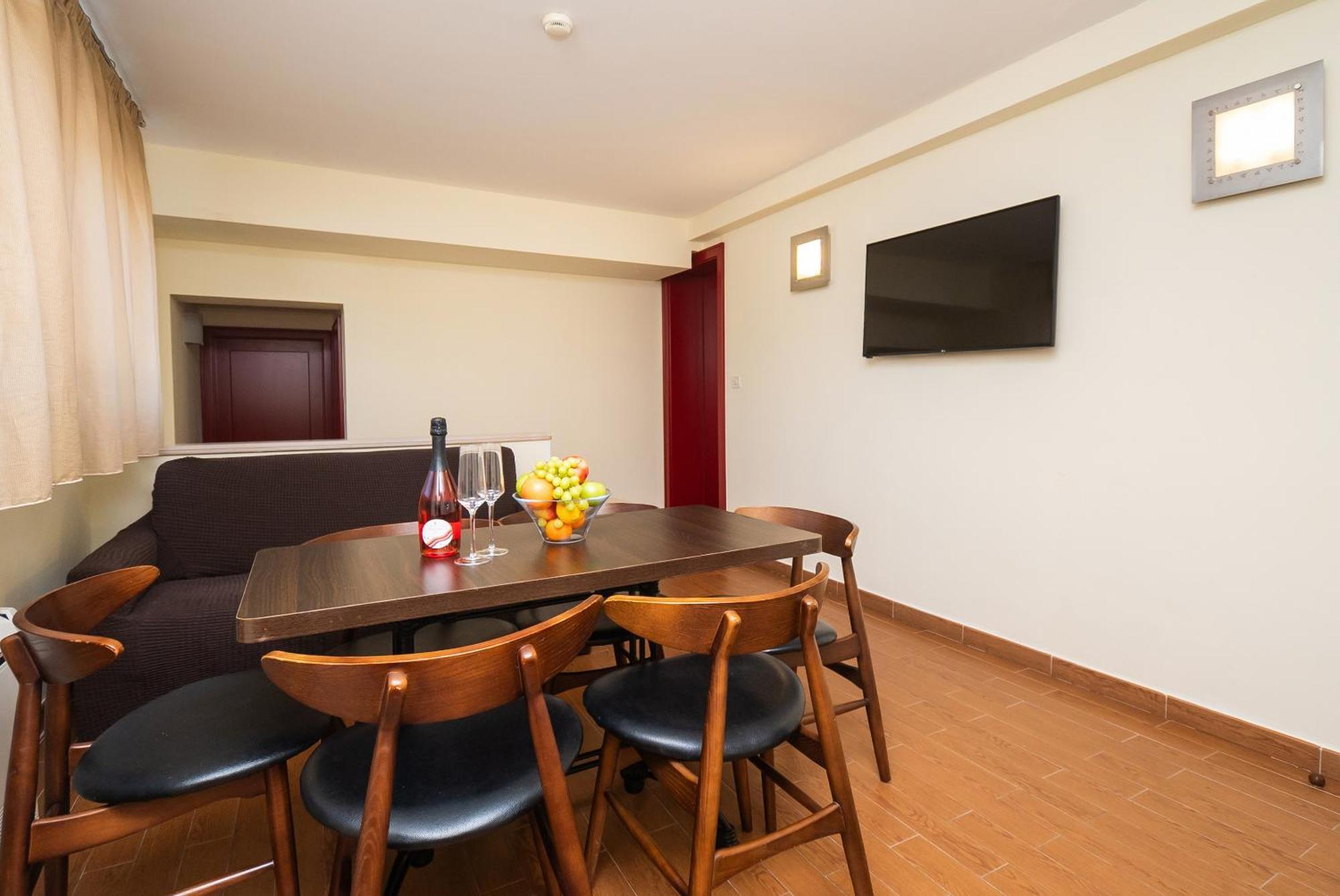 Amadria Park Apartments Σίμπενικ Εξωτερικό φωτογραφία