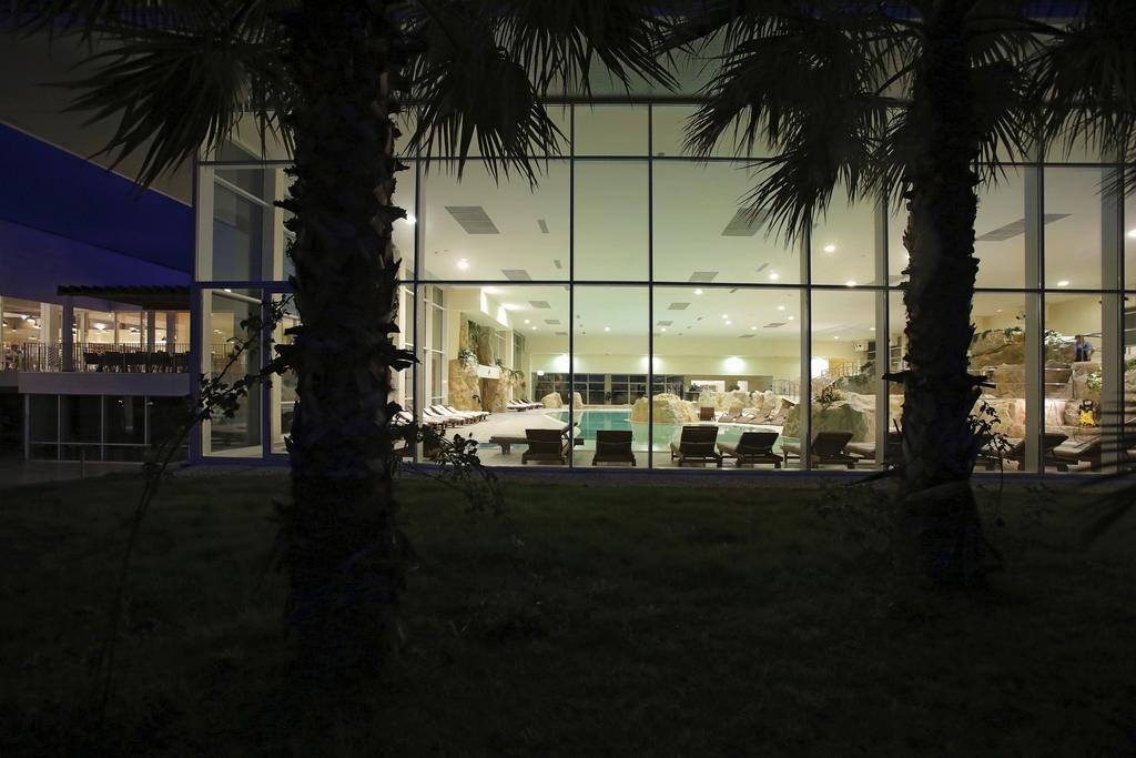 Amadria Park Apartments Σίμπενικ Εξωτερικό φωτογραφία